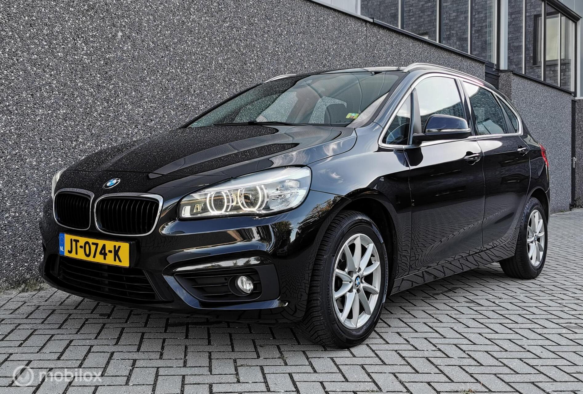 Foto van BMW 216i Active Tourer