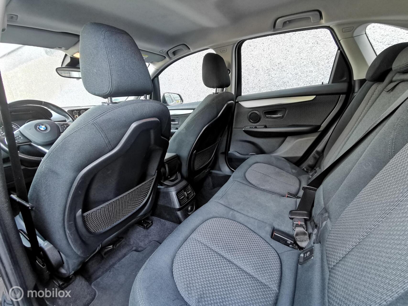 Foto van BMW 216i Active Tourer