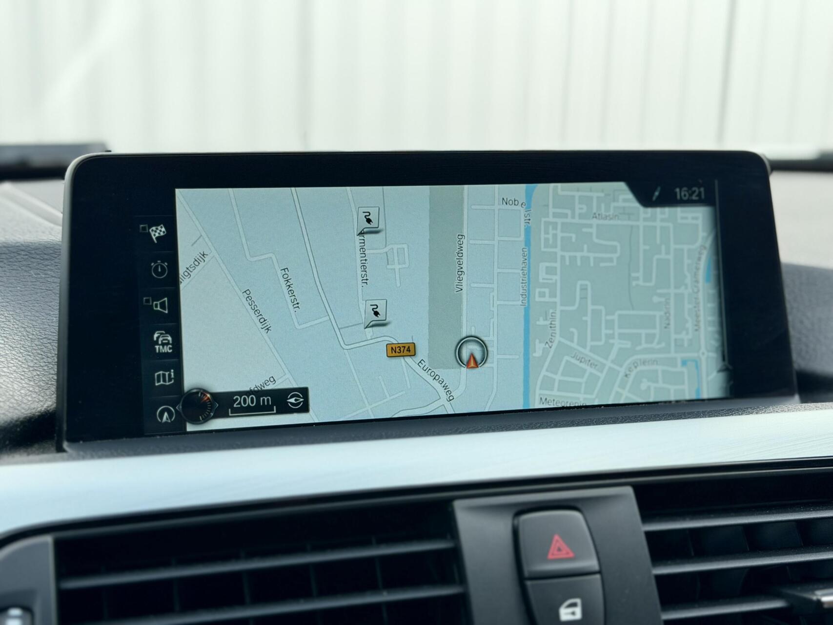 Foto van BMW 330e Iperformance