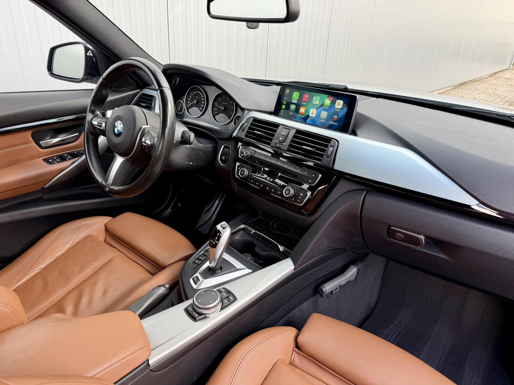 Foto van BMW 330e Iperformance