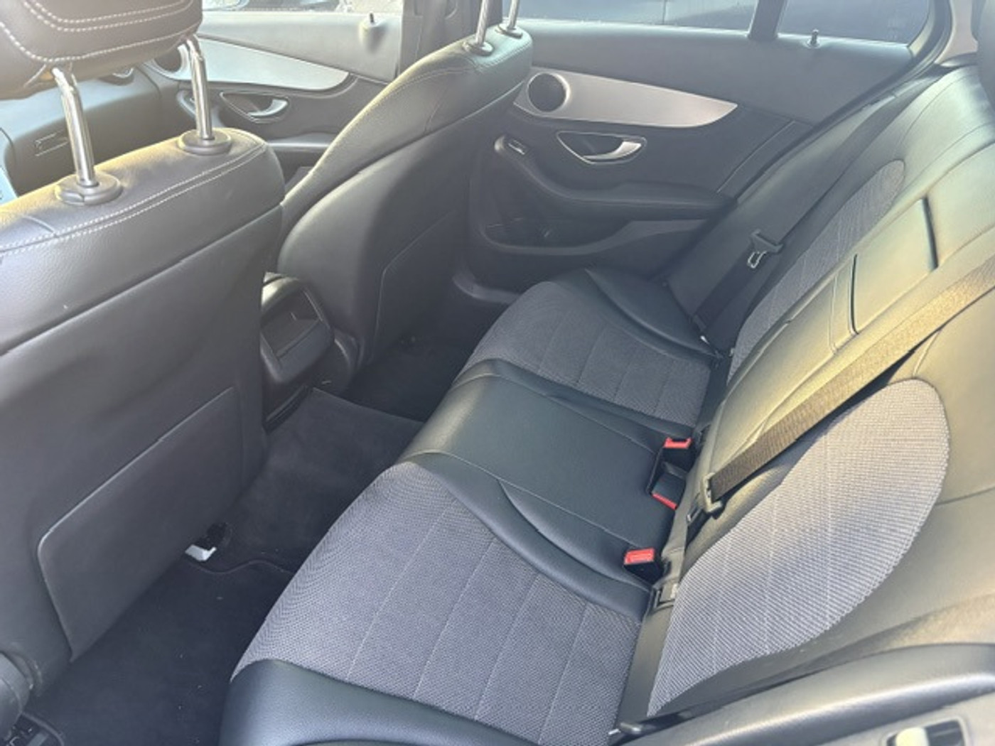 Foto van Mercedes-Benz C 180 D