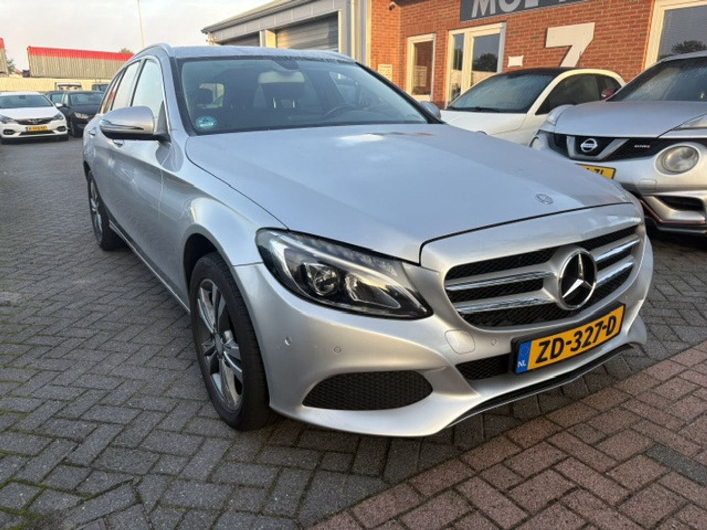 Foto van Mercedes-Benz C 180 D