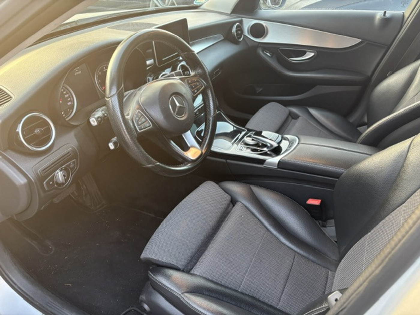 Foto van Mercedes-Benz C 180 D