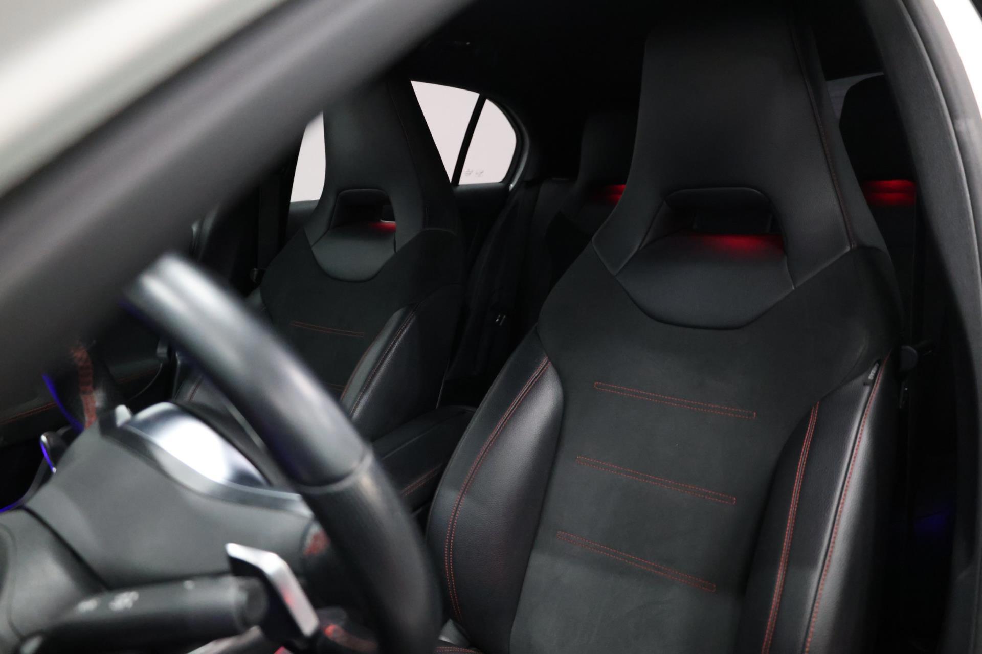 Foto van Mercedes-Benz A 250