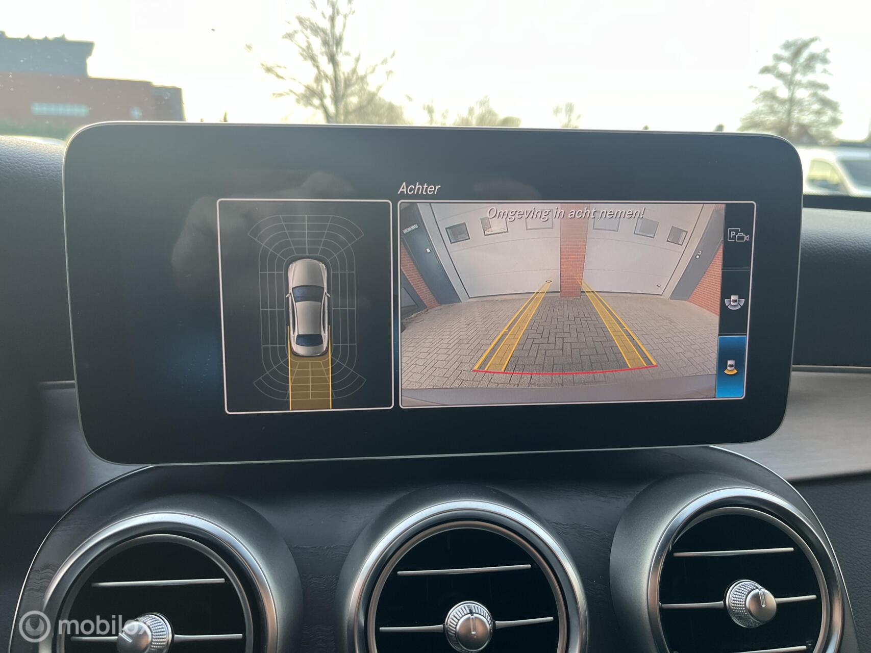 Foto van Mercedes-Benz C 200