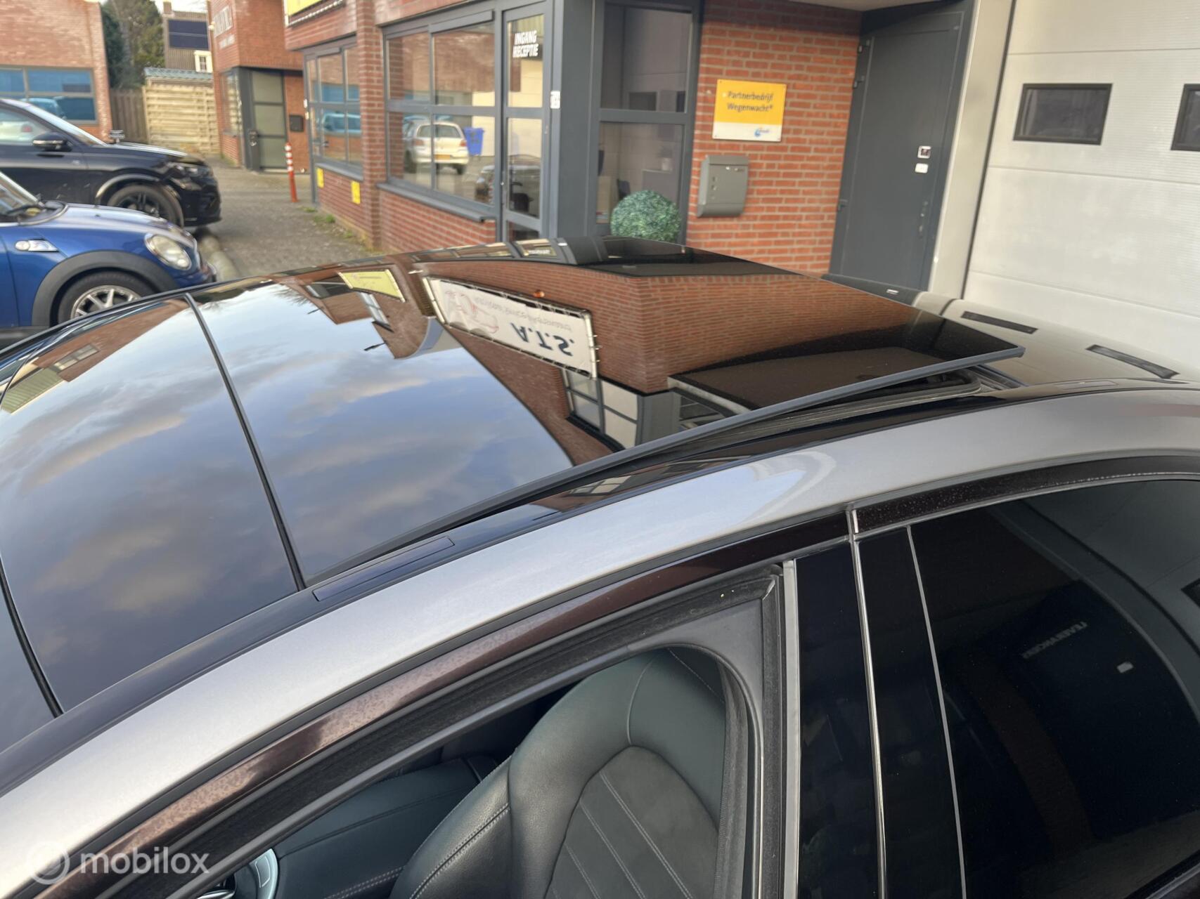 Foto van Mercedes-Benz C 200