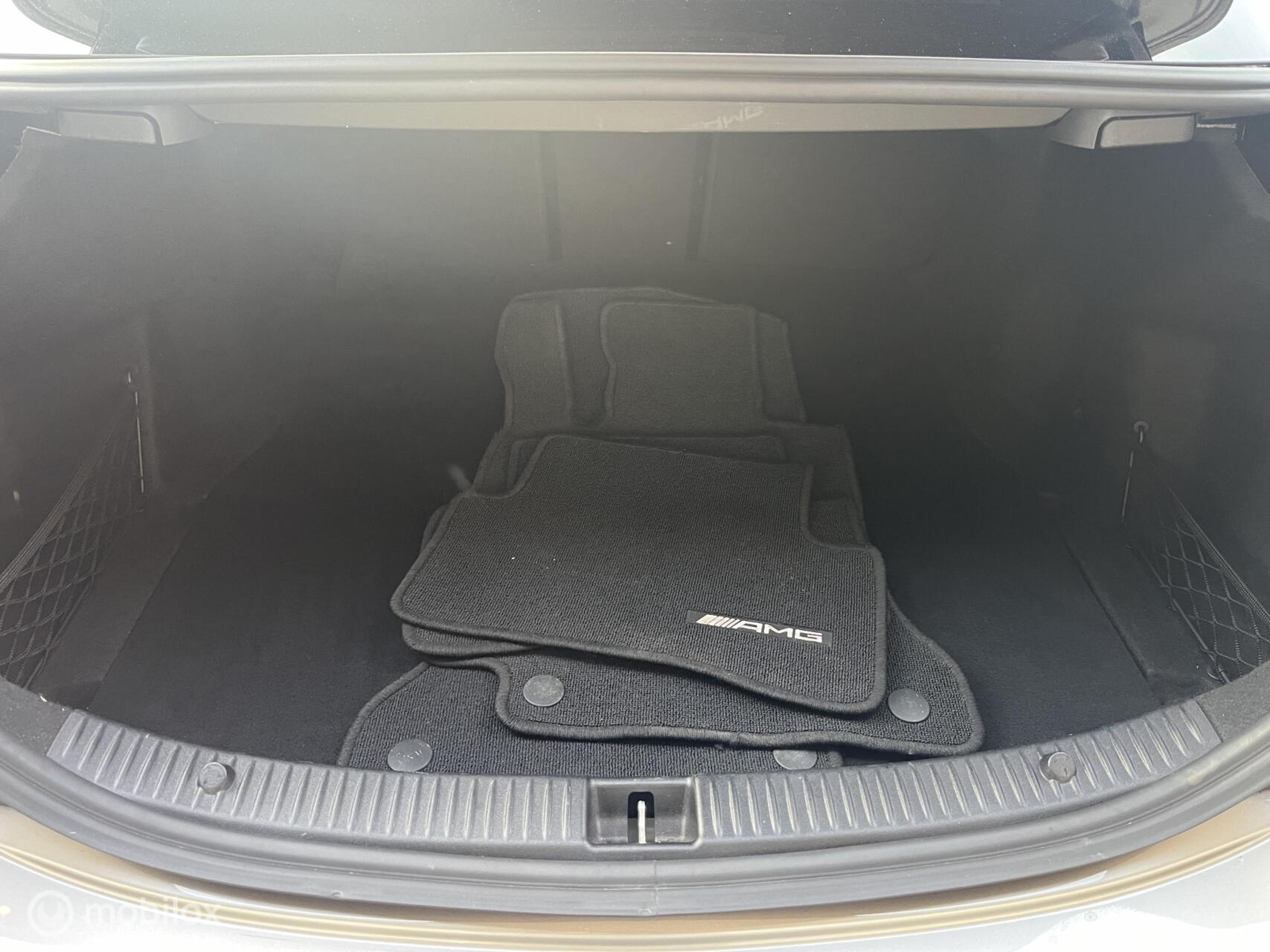 Foto van Mercedes-Benz C 200