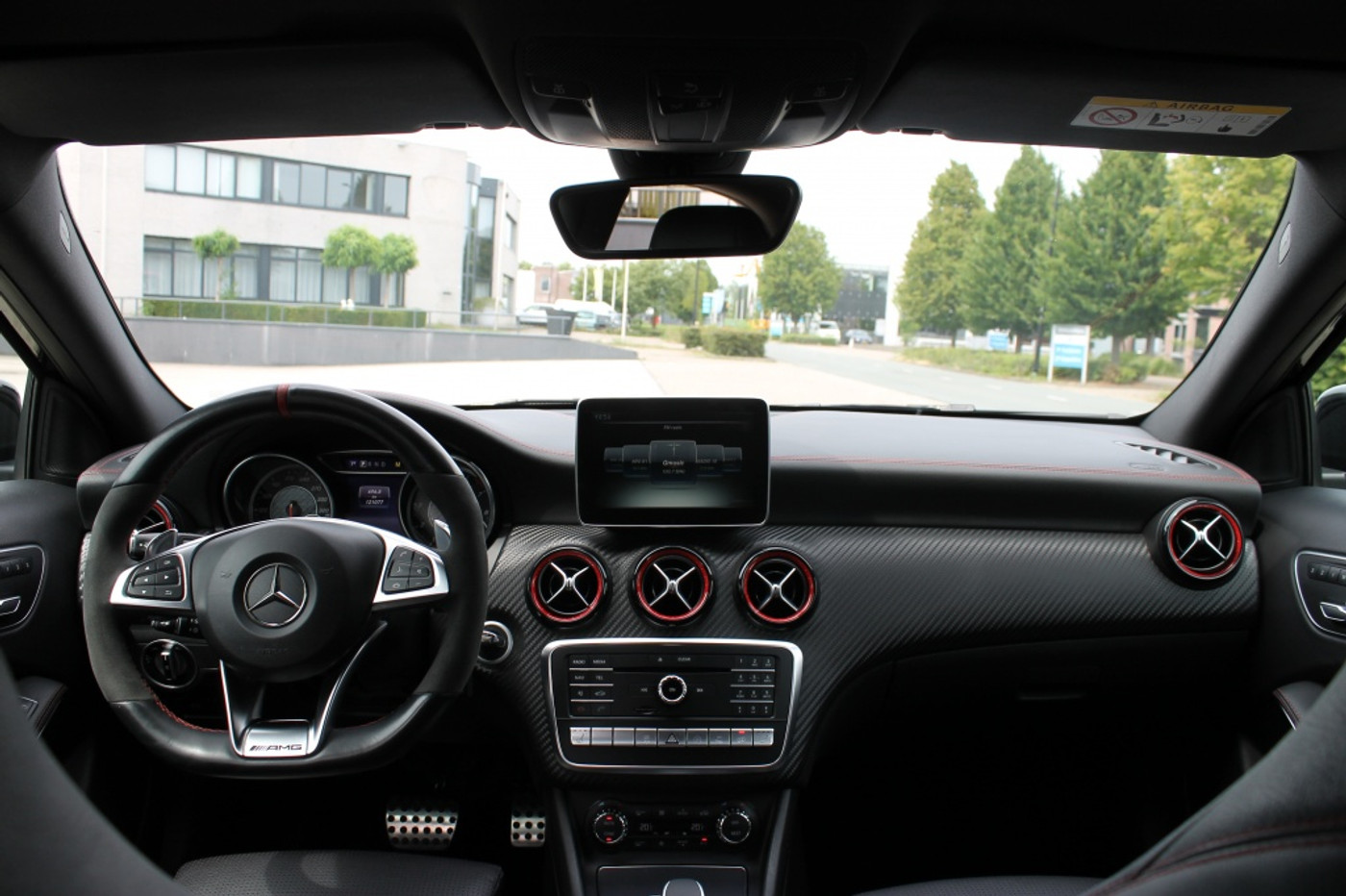 Foto van Mercedes-Benz AMG A 45
