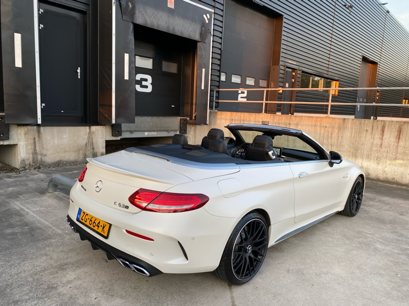 Foto van Mercedes-Benz AMG C 63