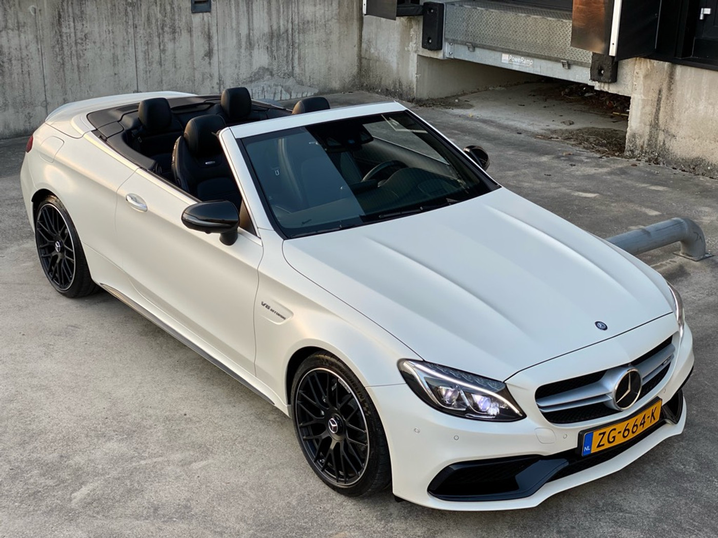 Foto van Mercedes-Benz AMG C 63