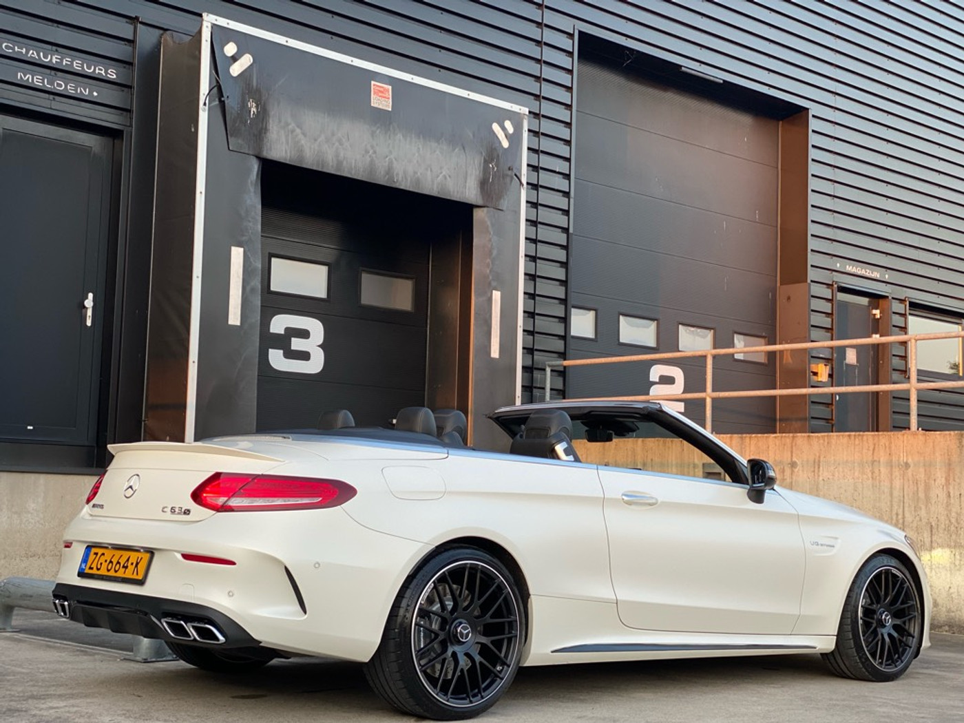 Foto van Mercedes-Benz AMG C 63