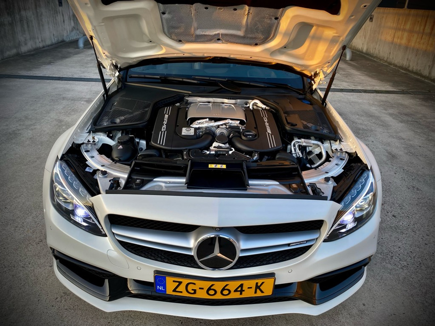 Foto van Mercedes-Benz AMG C 63