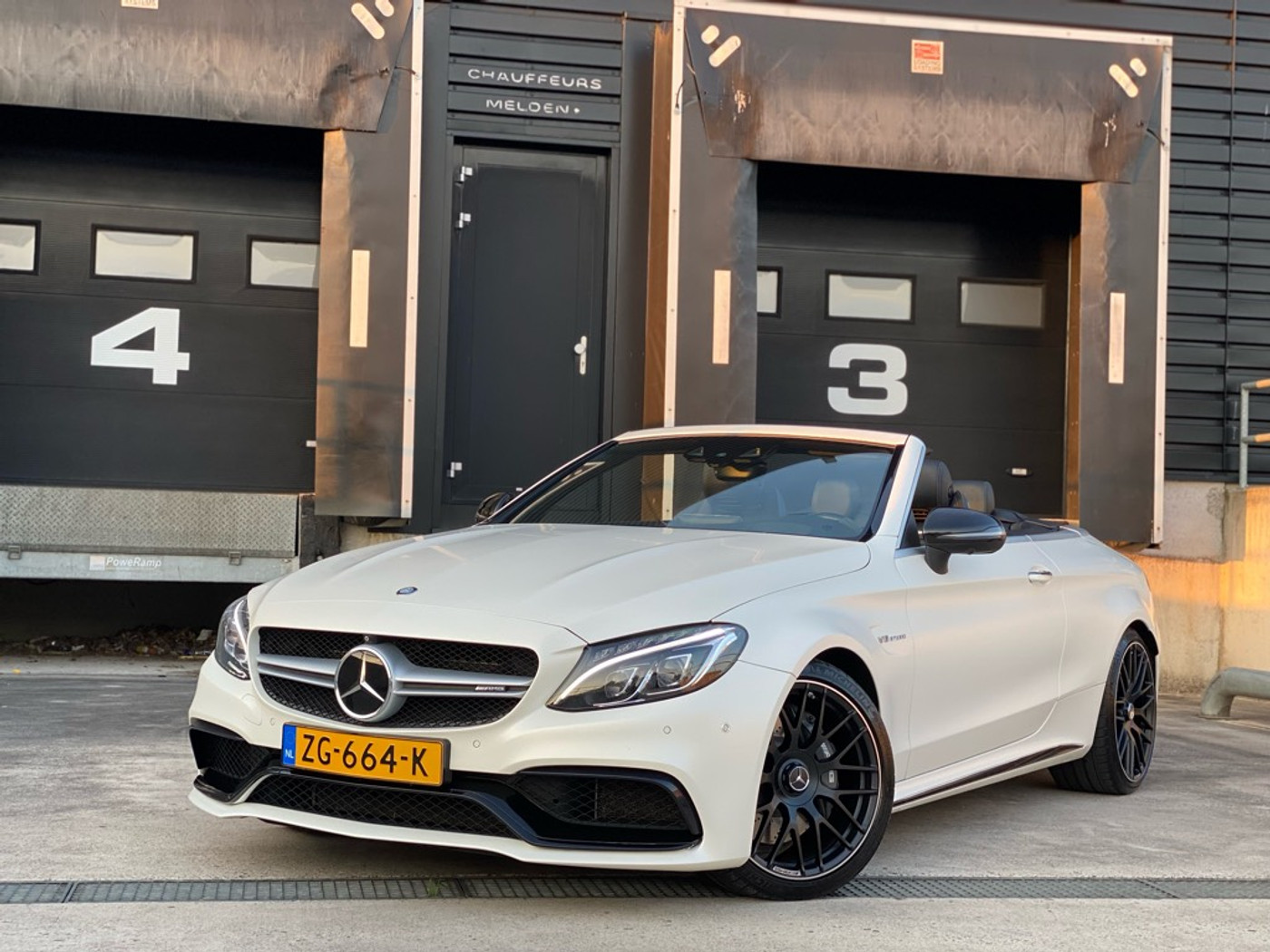 Foto van Mercedes-Benz AMG C 63