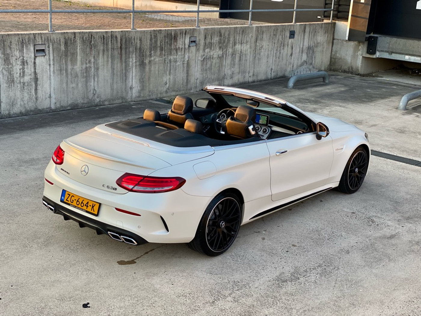 Foto van Mercedes-Benz AMG C 63