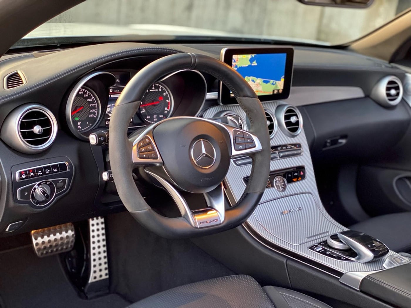 Foto van Mercedes-Benz AMG C 63