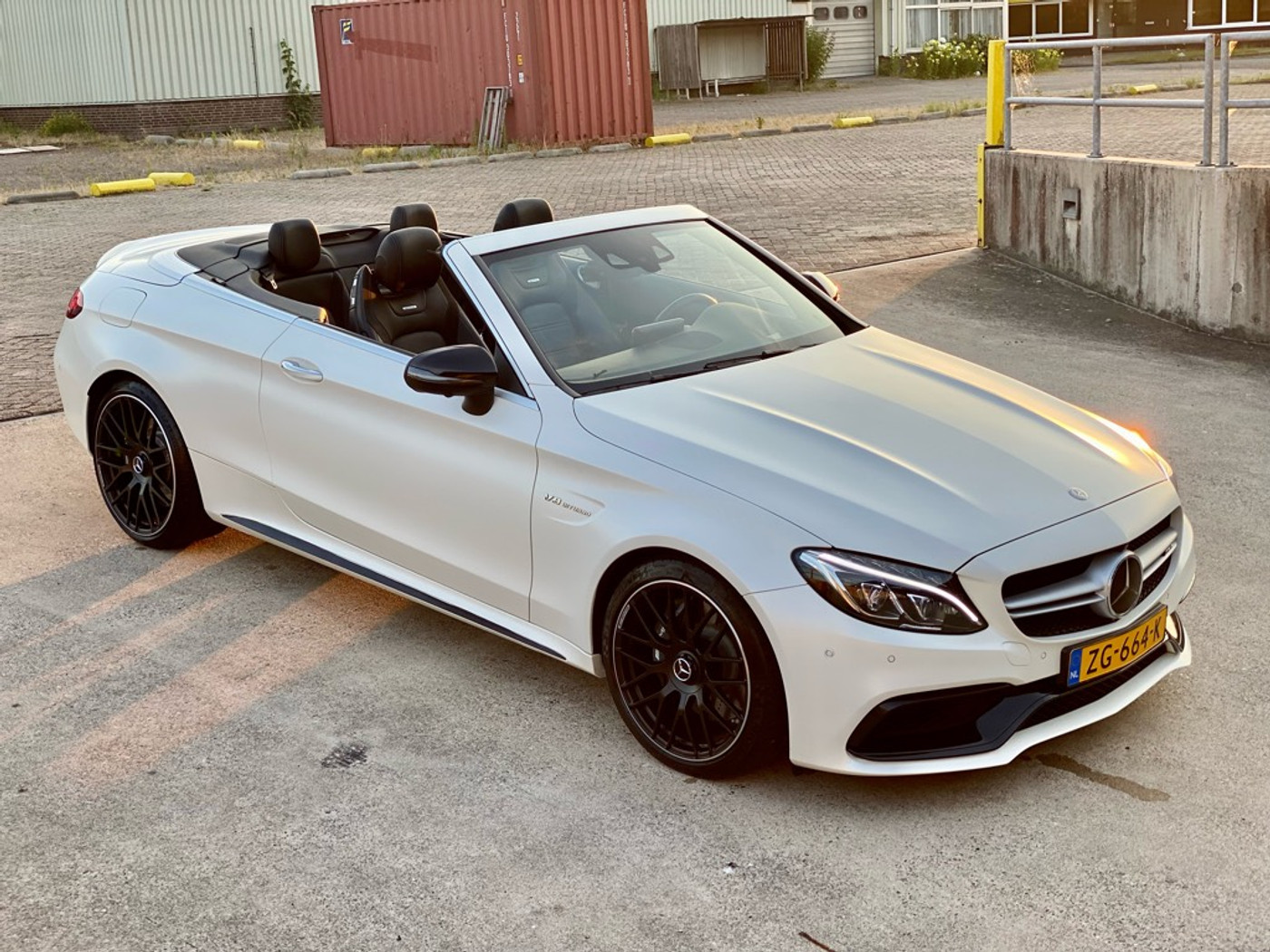 Foto van Mercedes-Benz AMG C 63