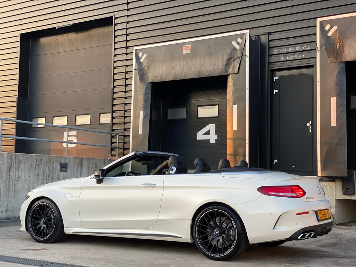 Foto van Mercedes-Benz AMG C 63