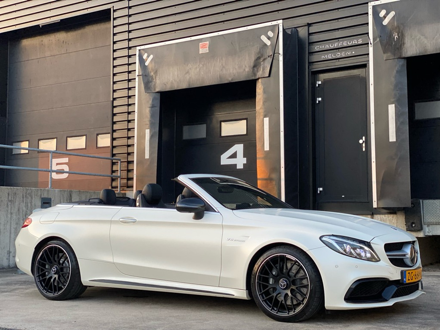 Foto van Mercedes-Benz AMG C 63