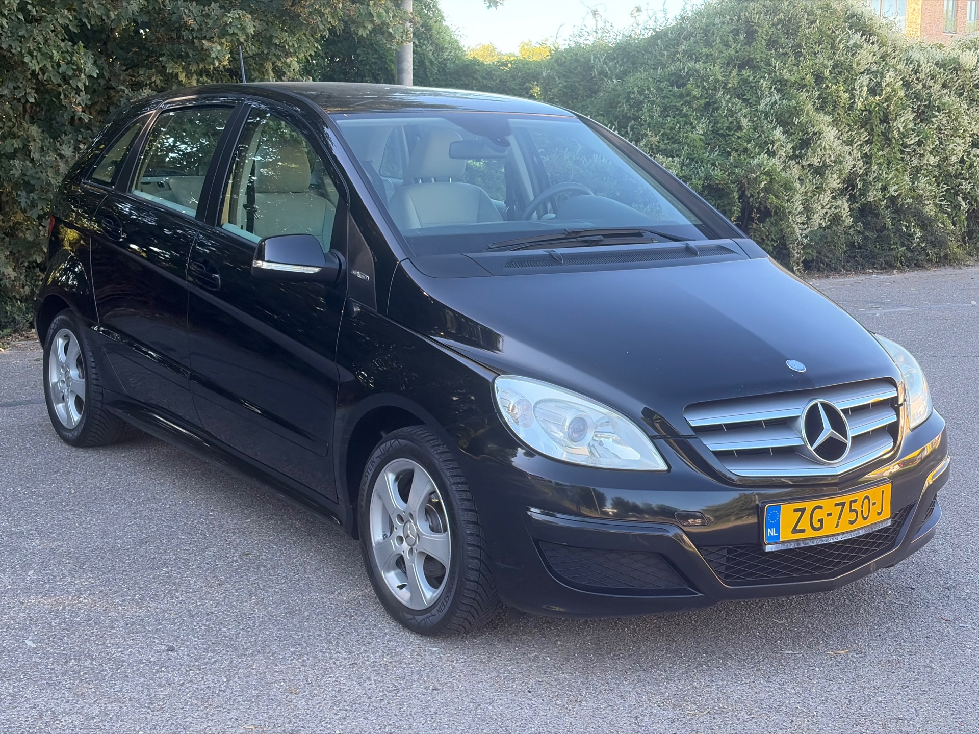 Foto van Mercedes-Benz B 150
