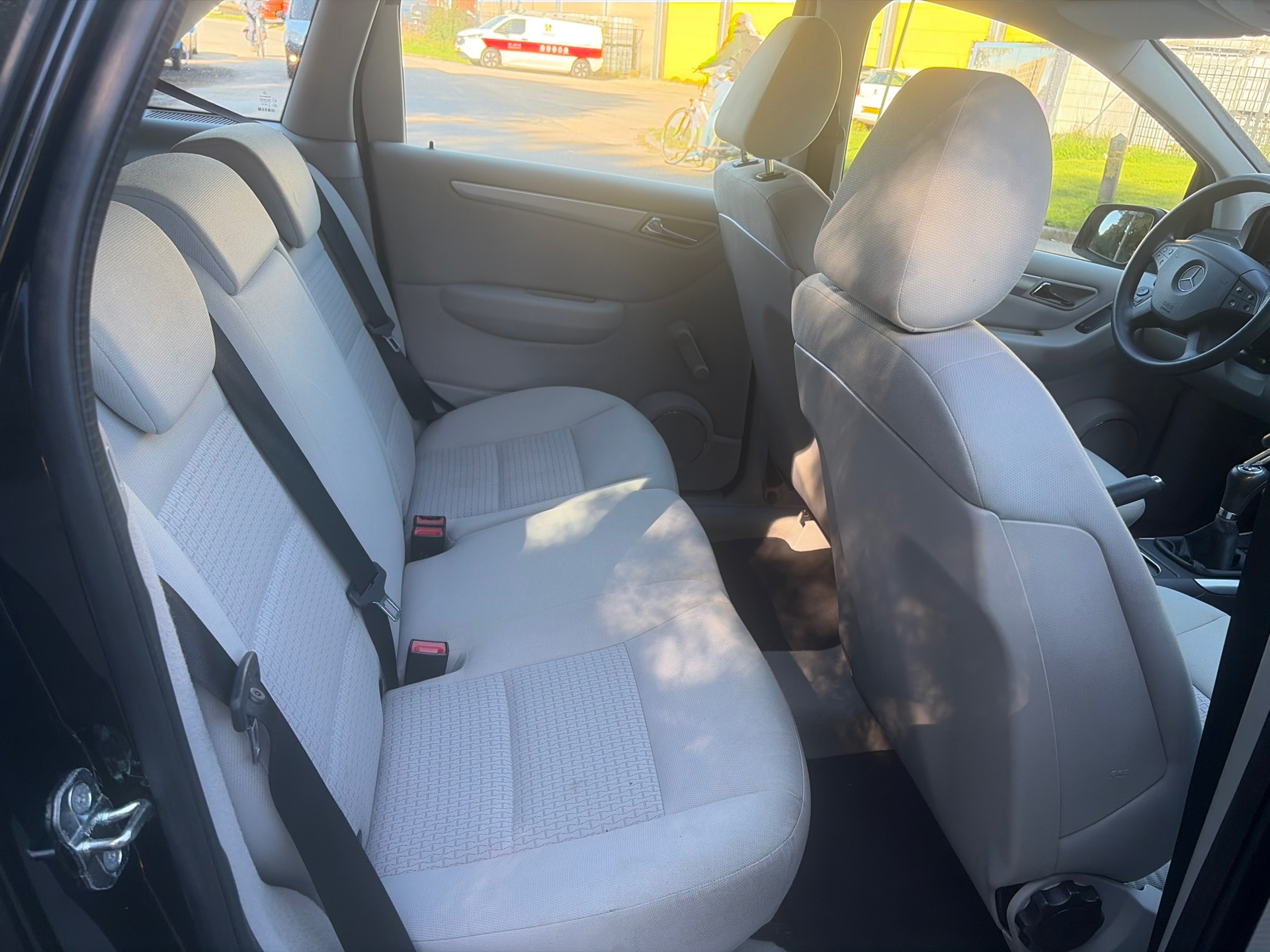 Foto van Mercedes-Benz B 150