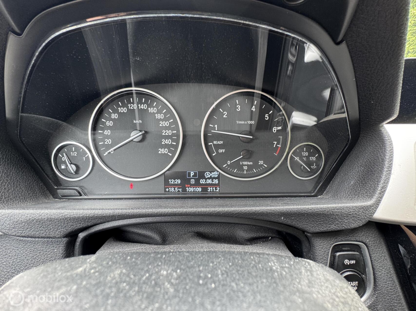 Foto van BMW 330i