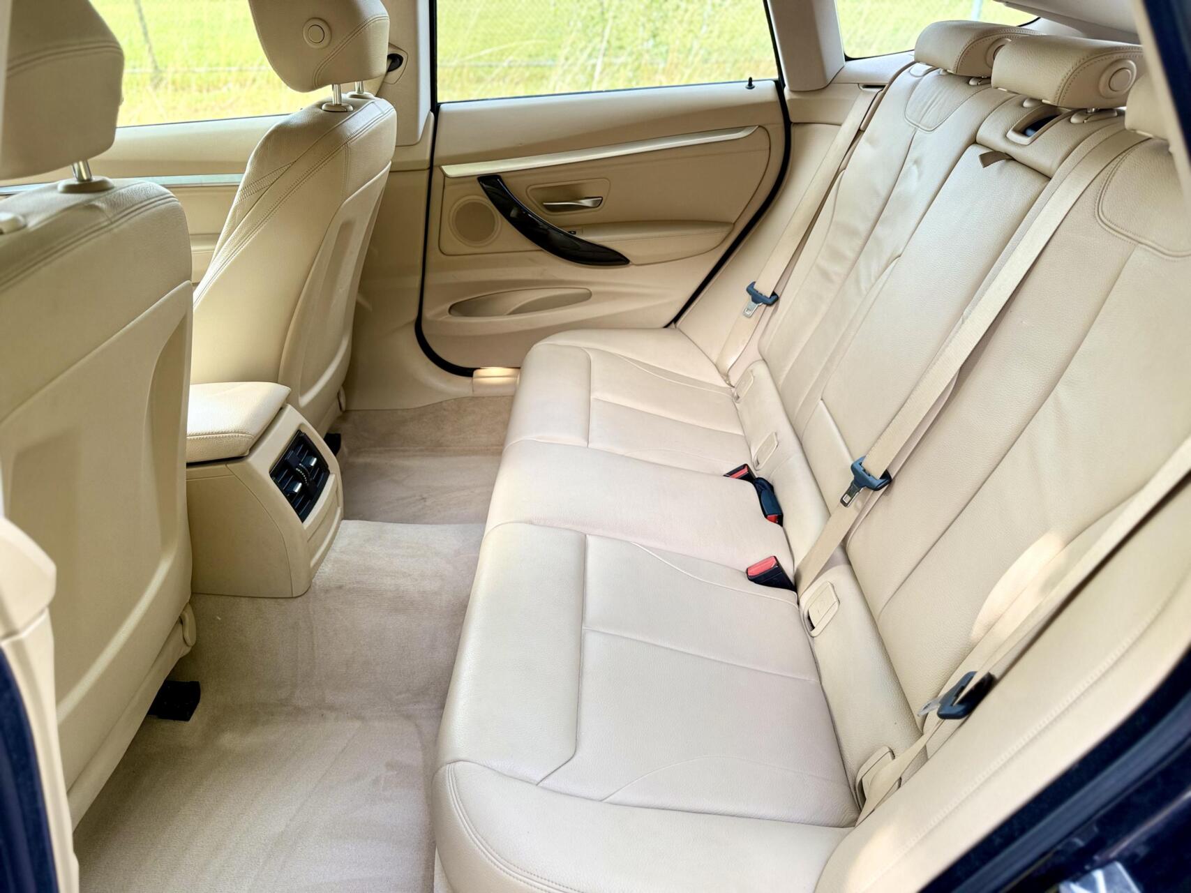 Foto van BMW 320i
