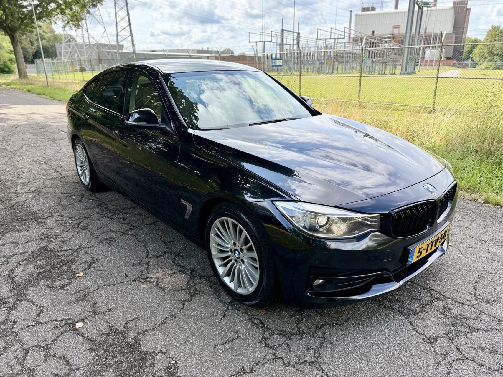Foto van BMW 320i