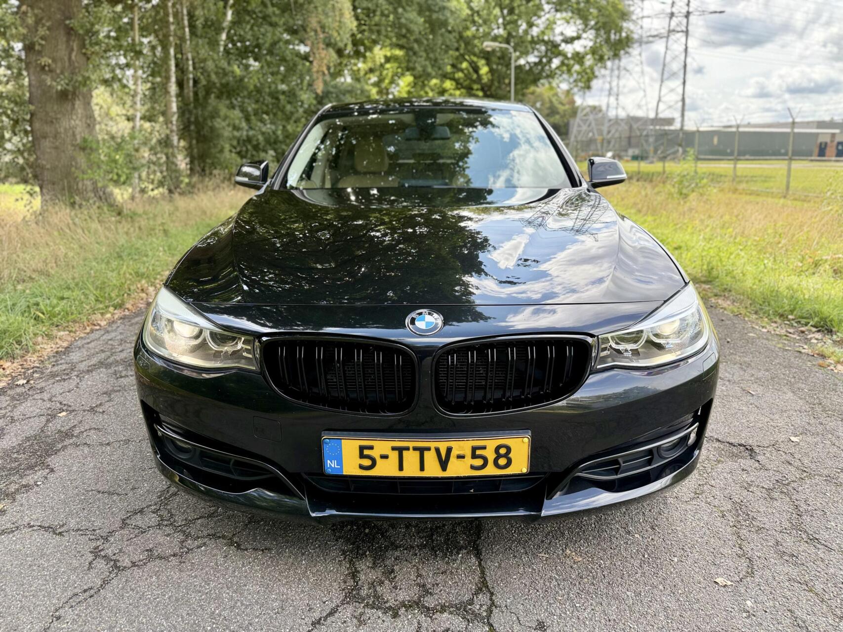 Foto van BMW 320i