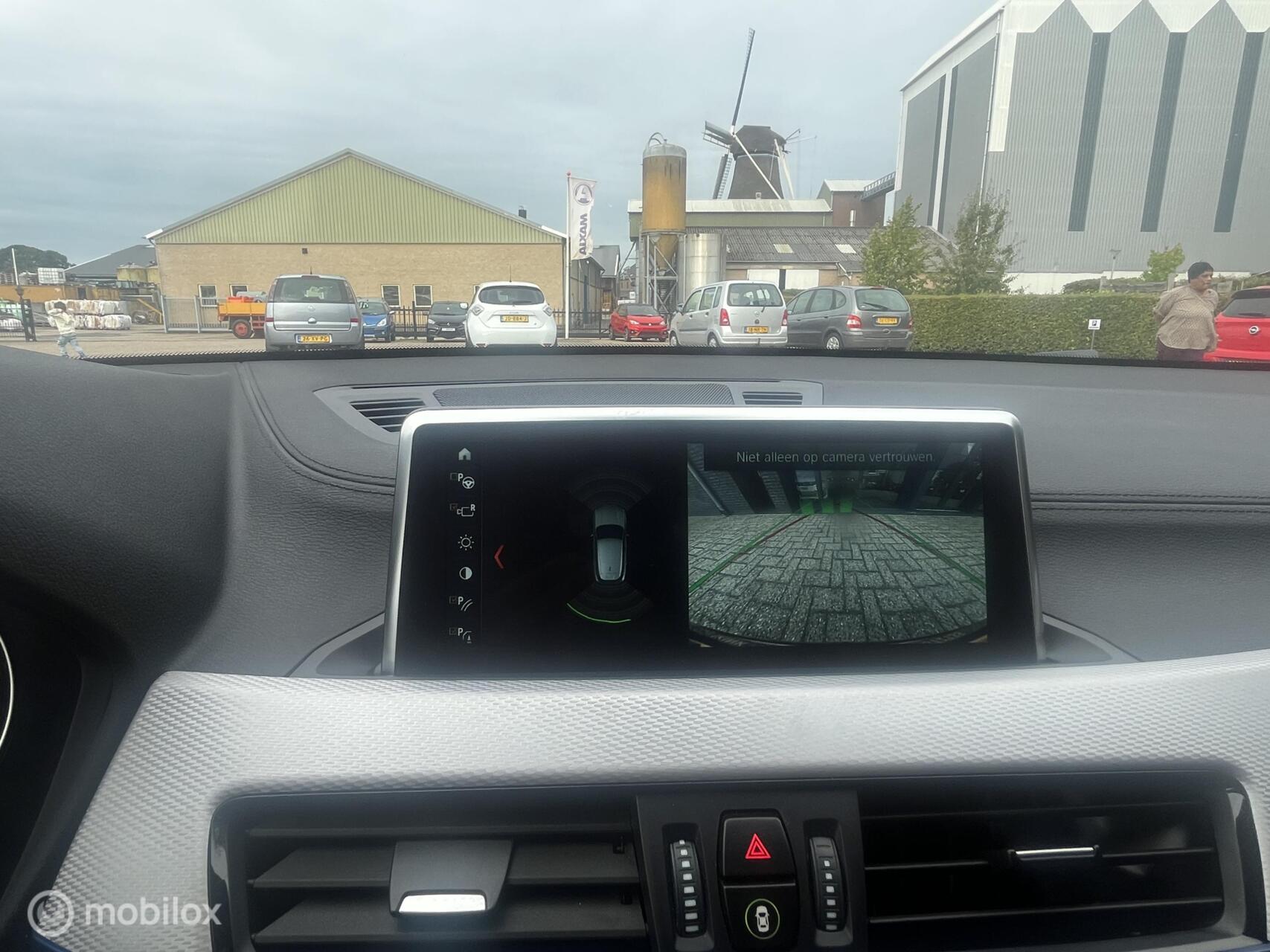 Foto van BMW X2 Sdrive18i