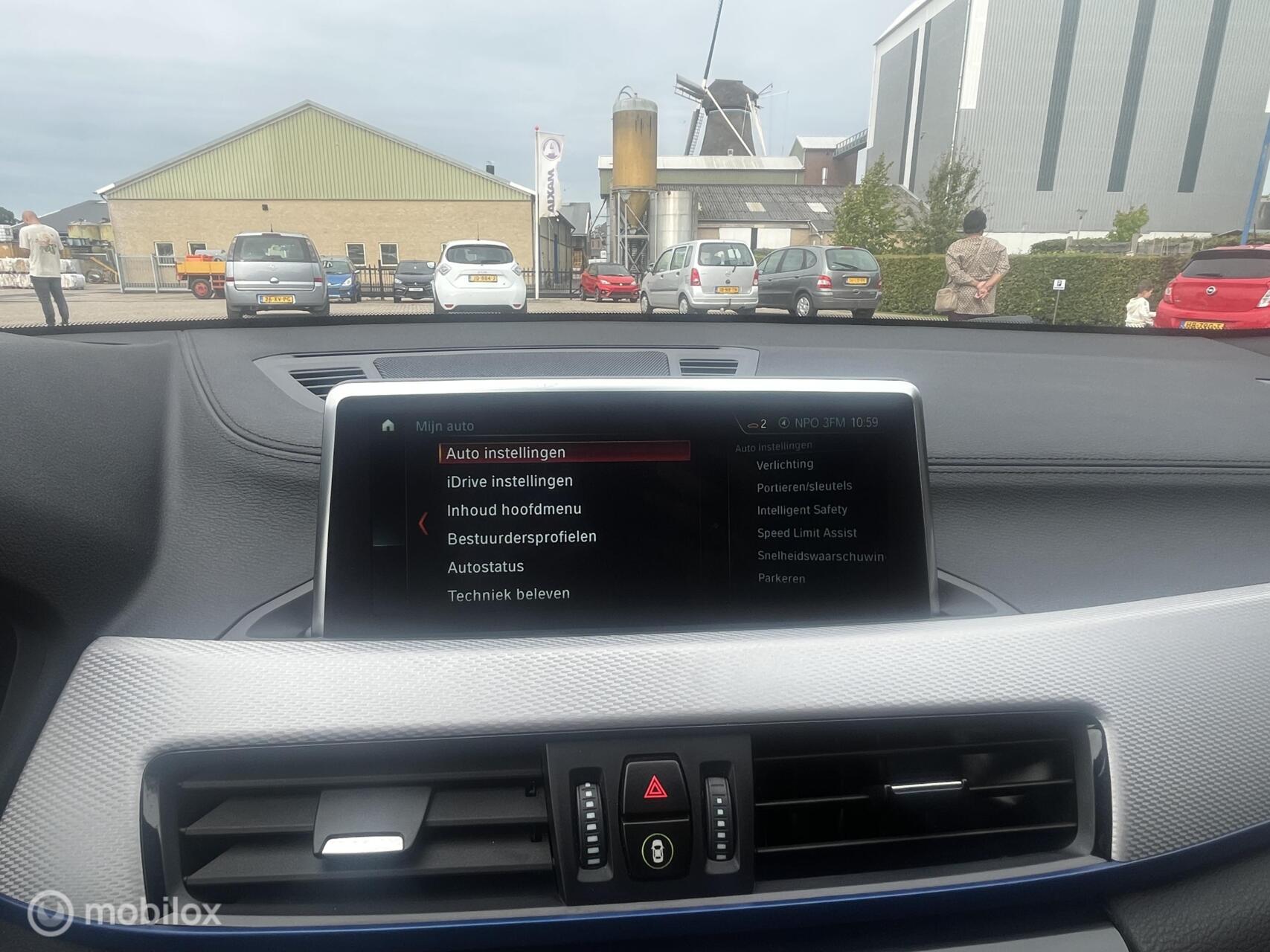 Foto van BMW X2 Sdrive18i