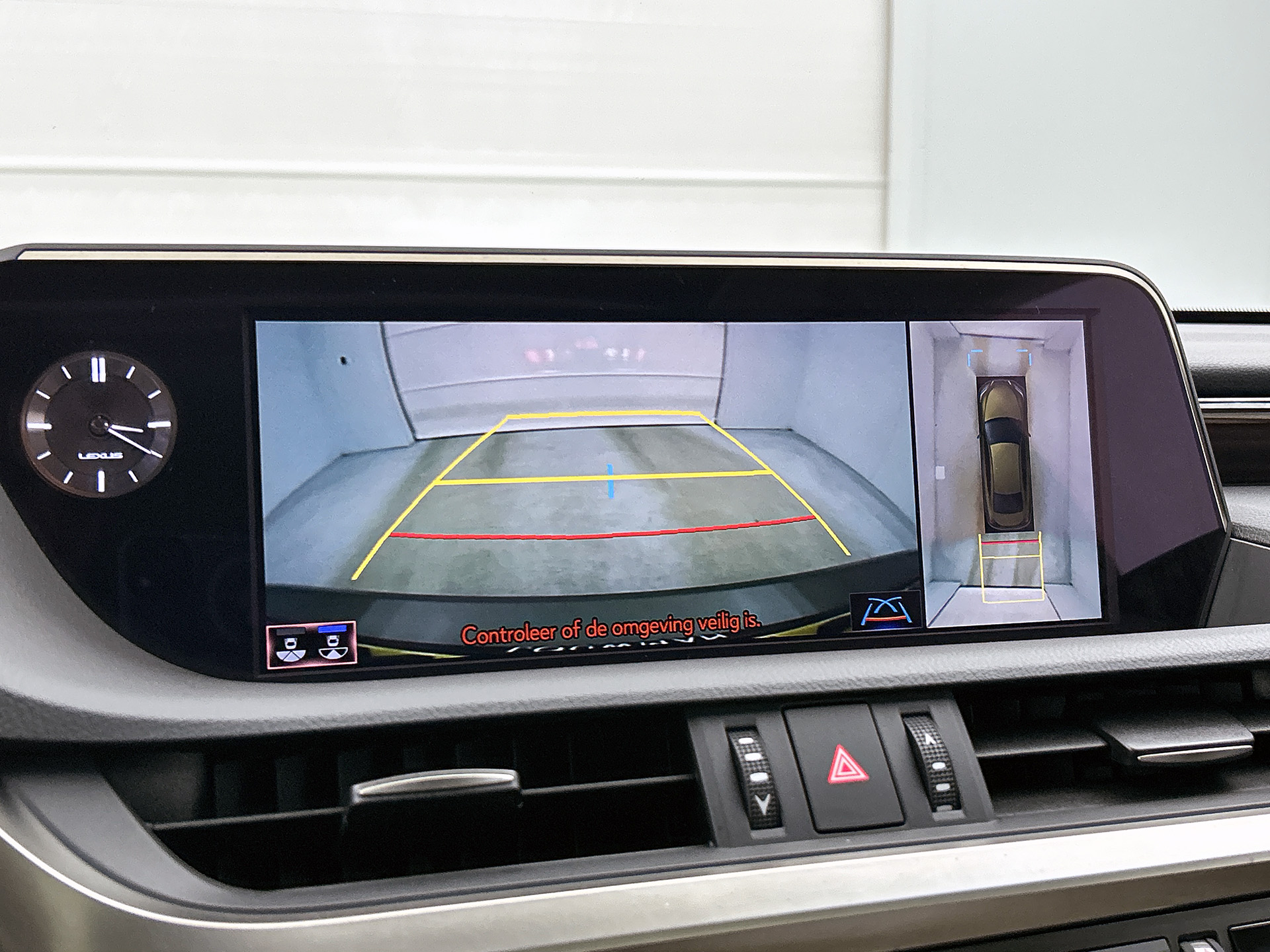 Foto van Lexus Lexus Es300h