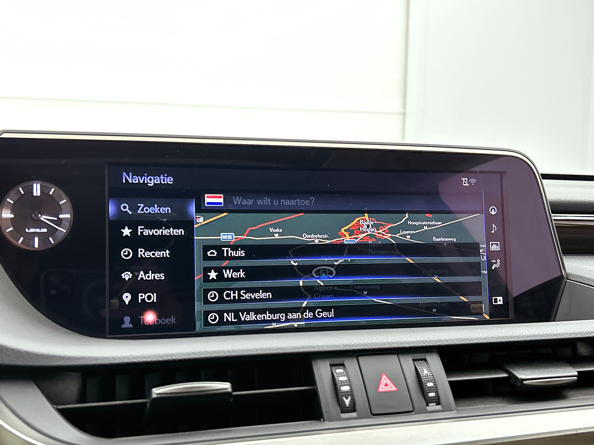 Foto van Lexus Lexus Es300h