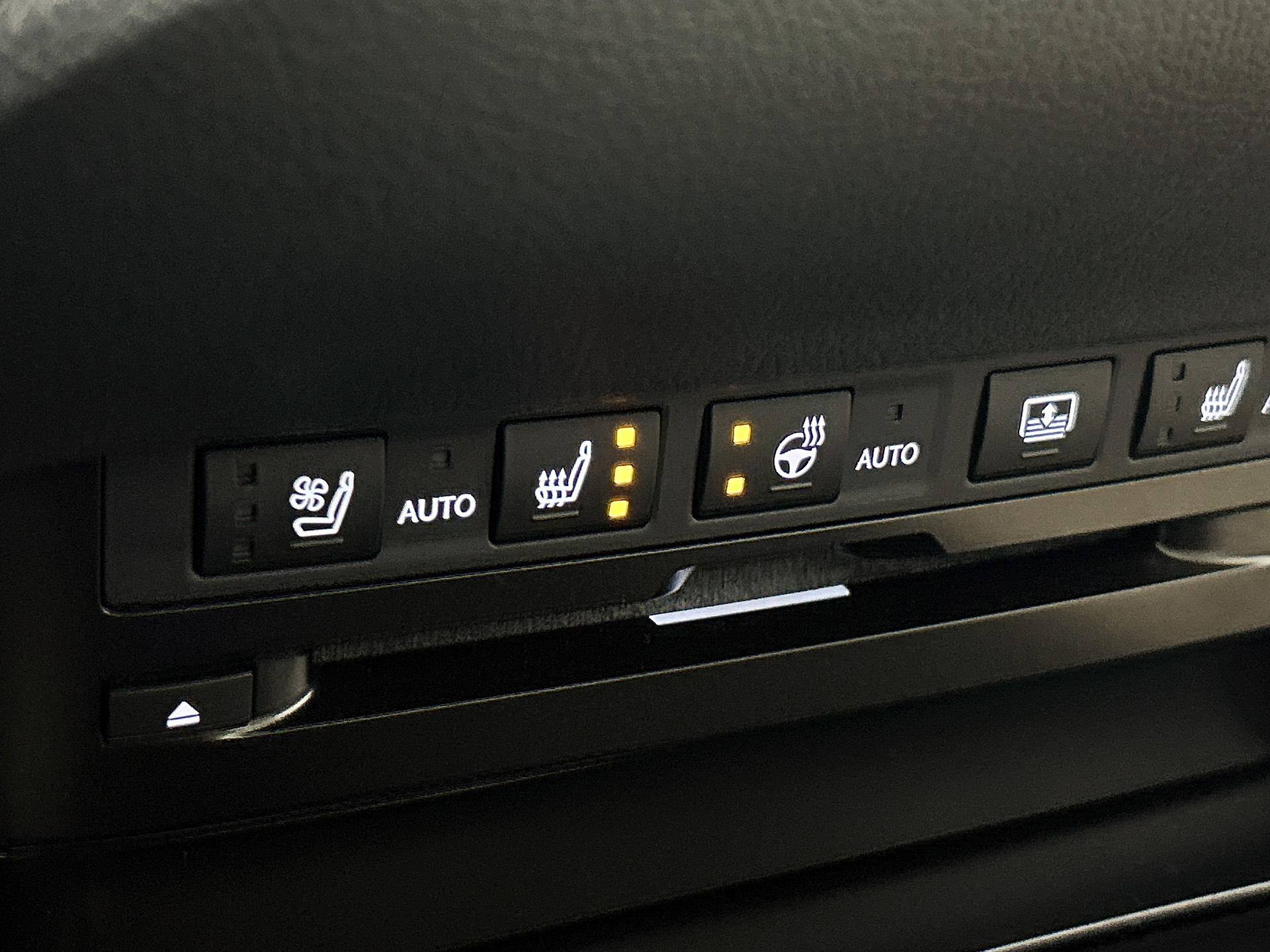 Foto van Lexus Lexus Es300h