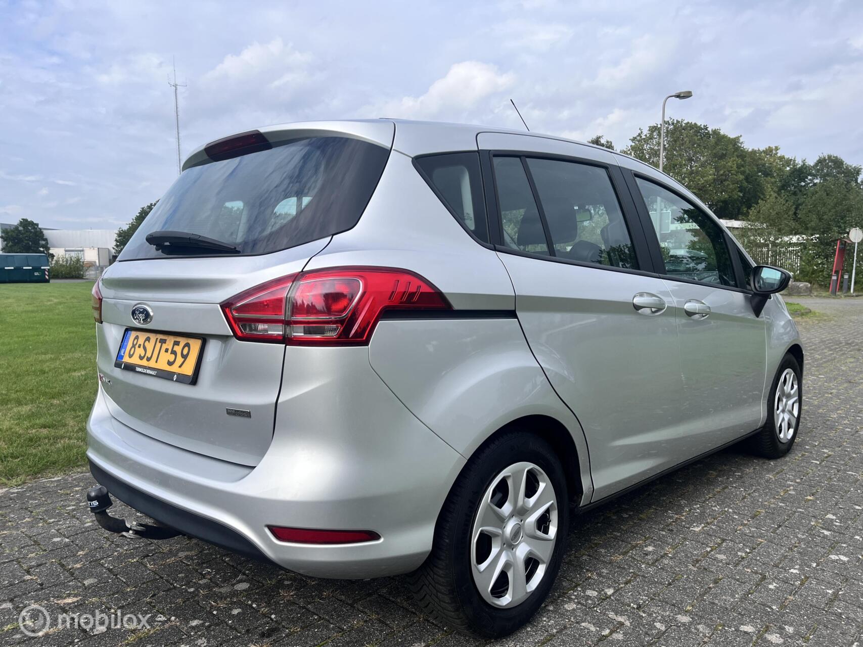 Foto van Ford B-max
