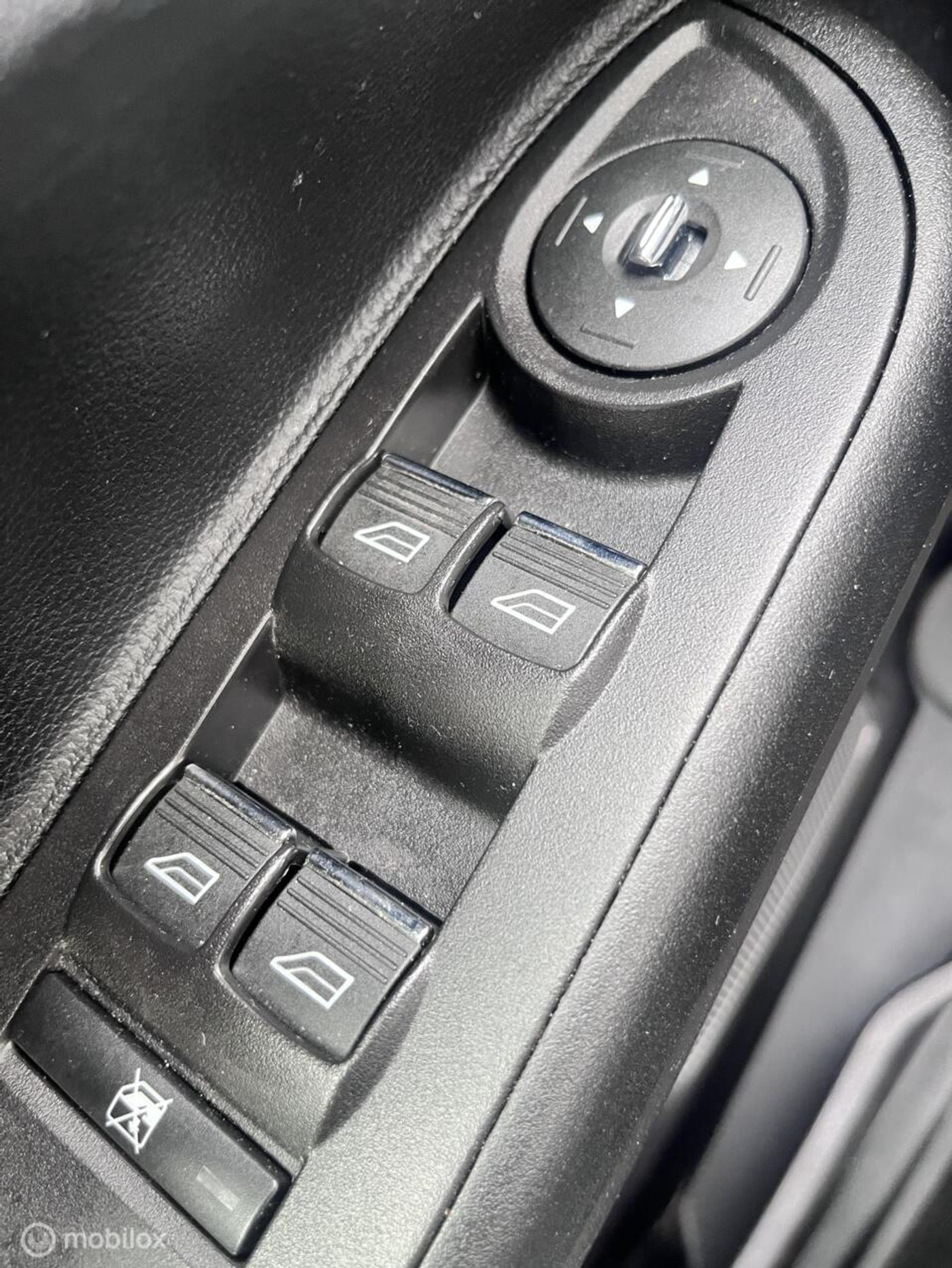 Foto van Ford B-max