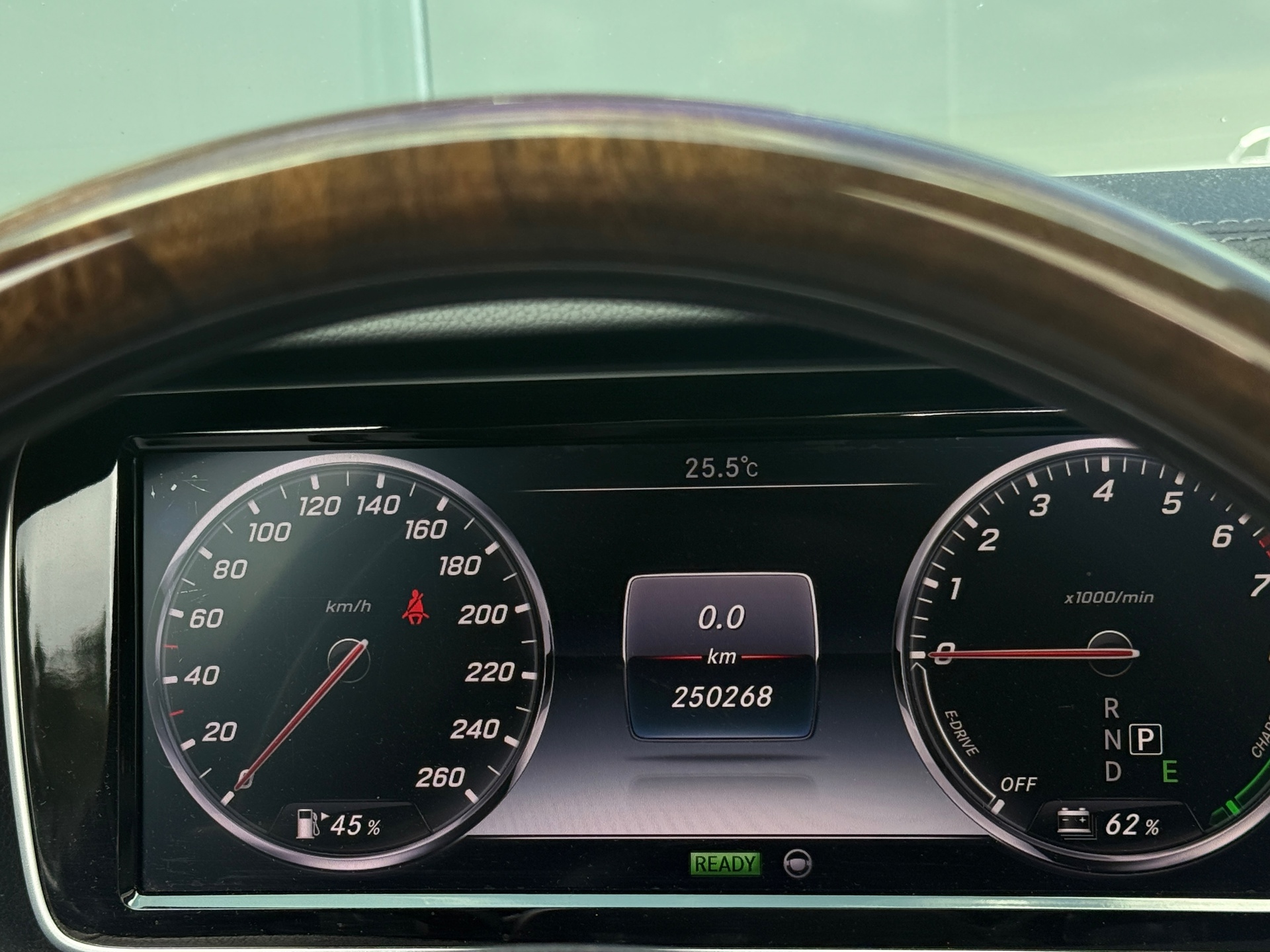 Foto van Mercedes-Benz S 400 Hybrid
