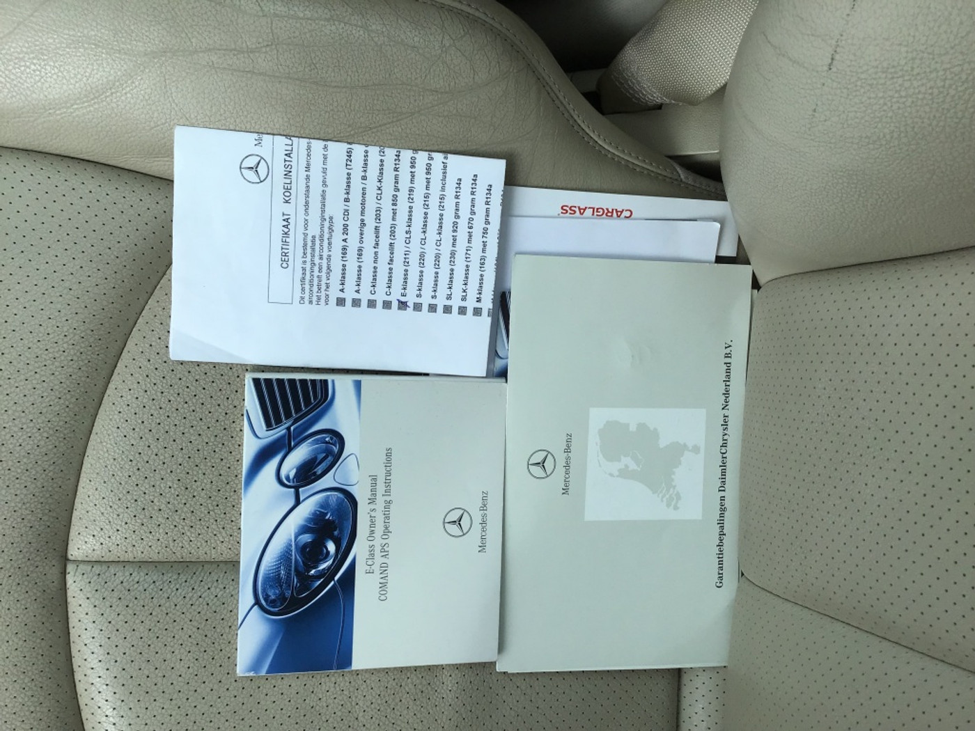 Foto van Mercedes-Benz E 280