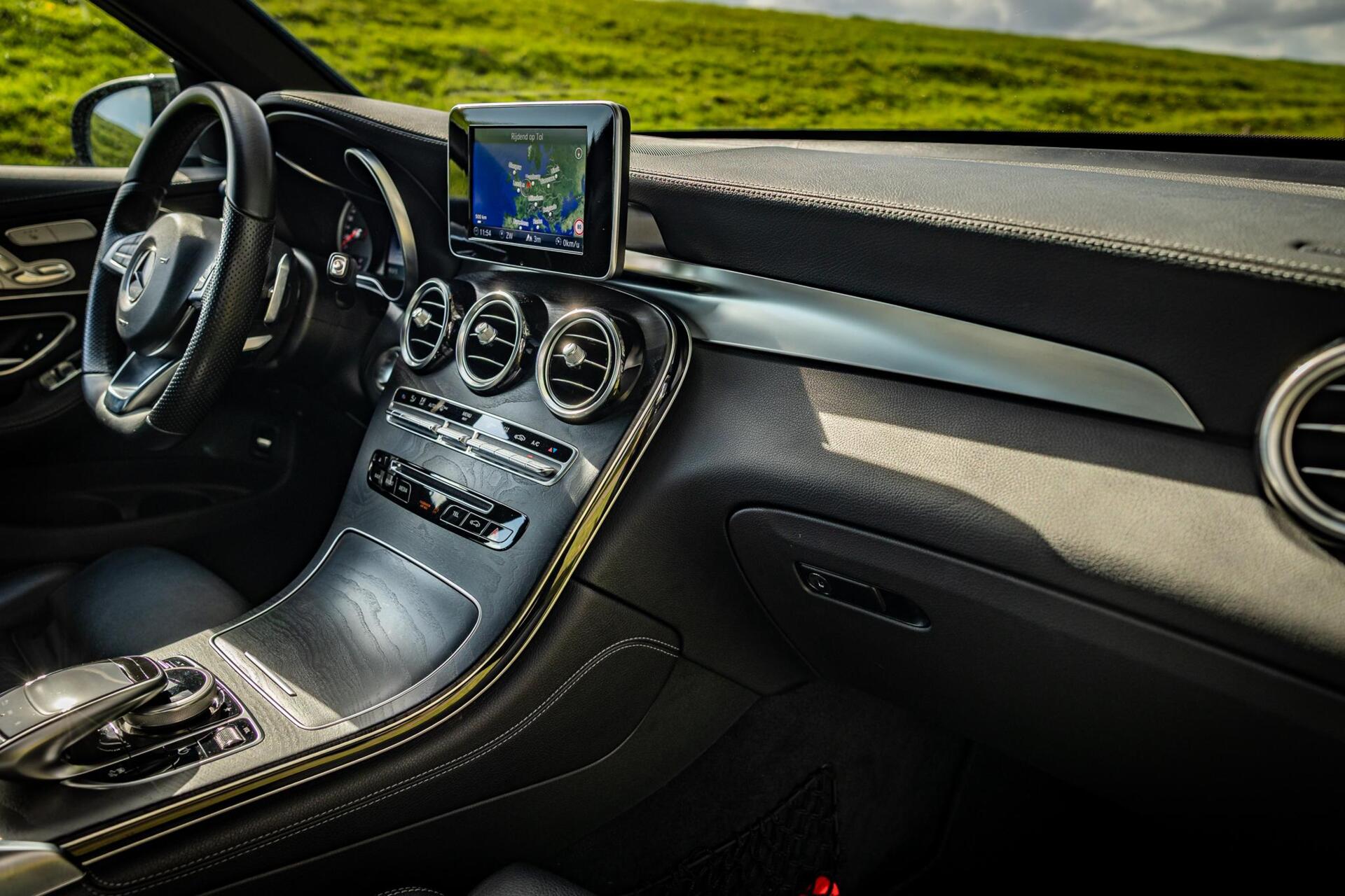 Foto van Mercedes-Benz GLC 350 E 4Matic