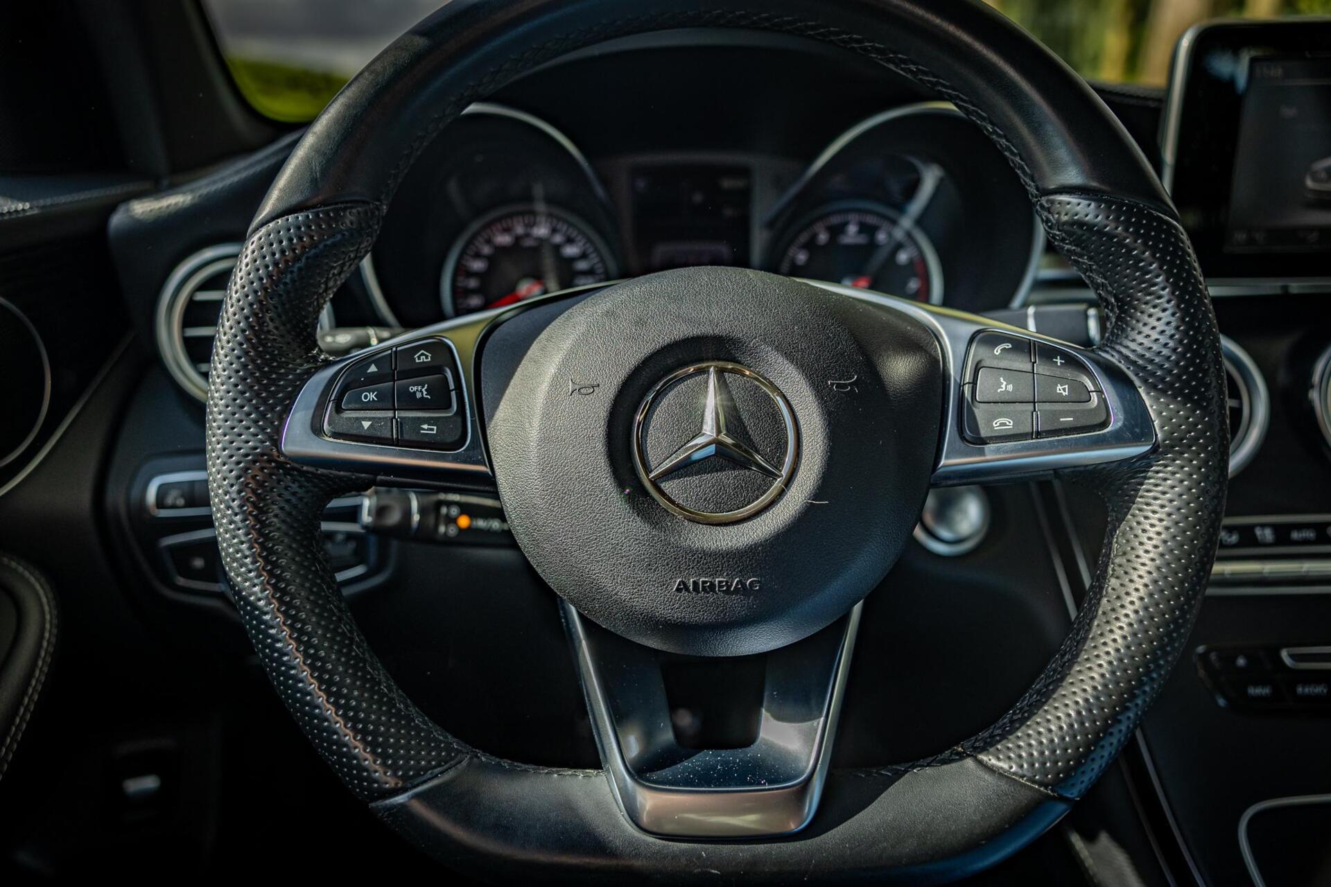 Foto van Mercedes-Benz GLC 350 E 4Matic