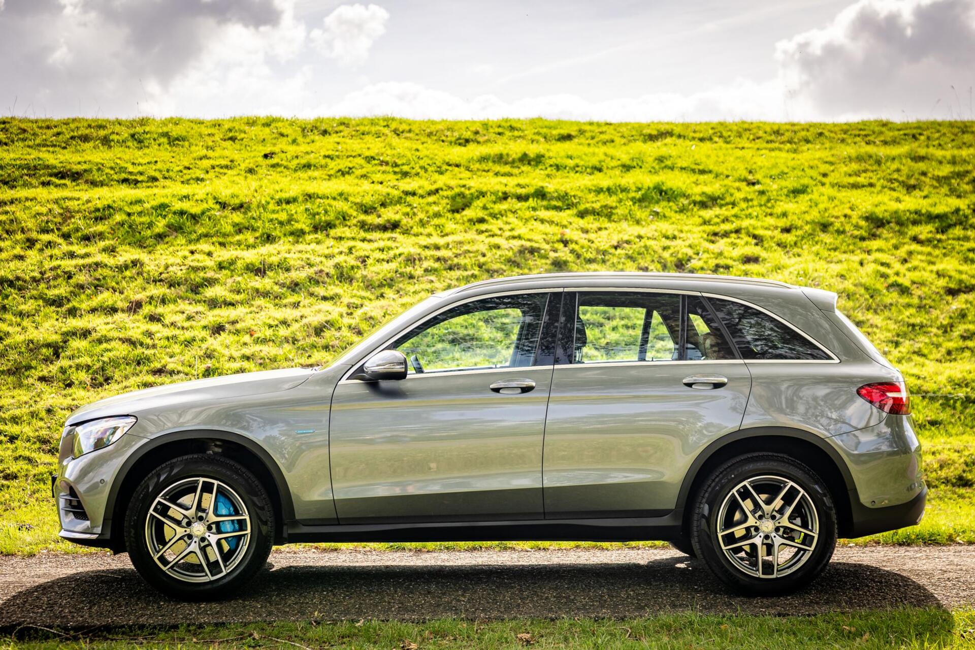 Foto van Mercedes-Benz GLC 350 E 4Matic