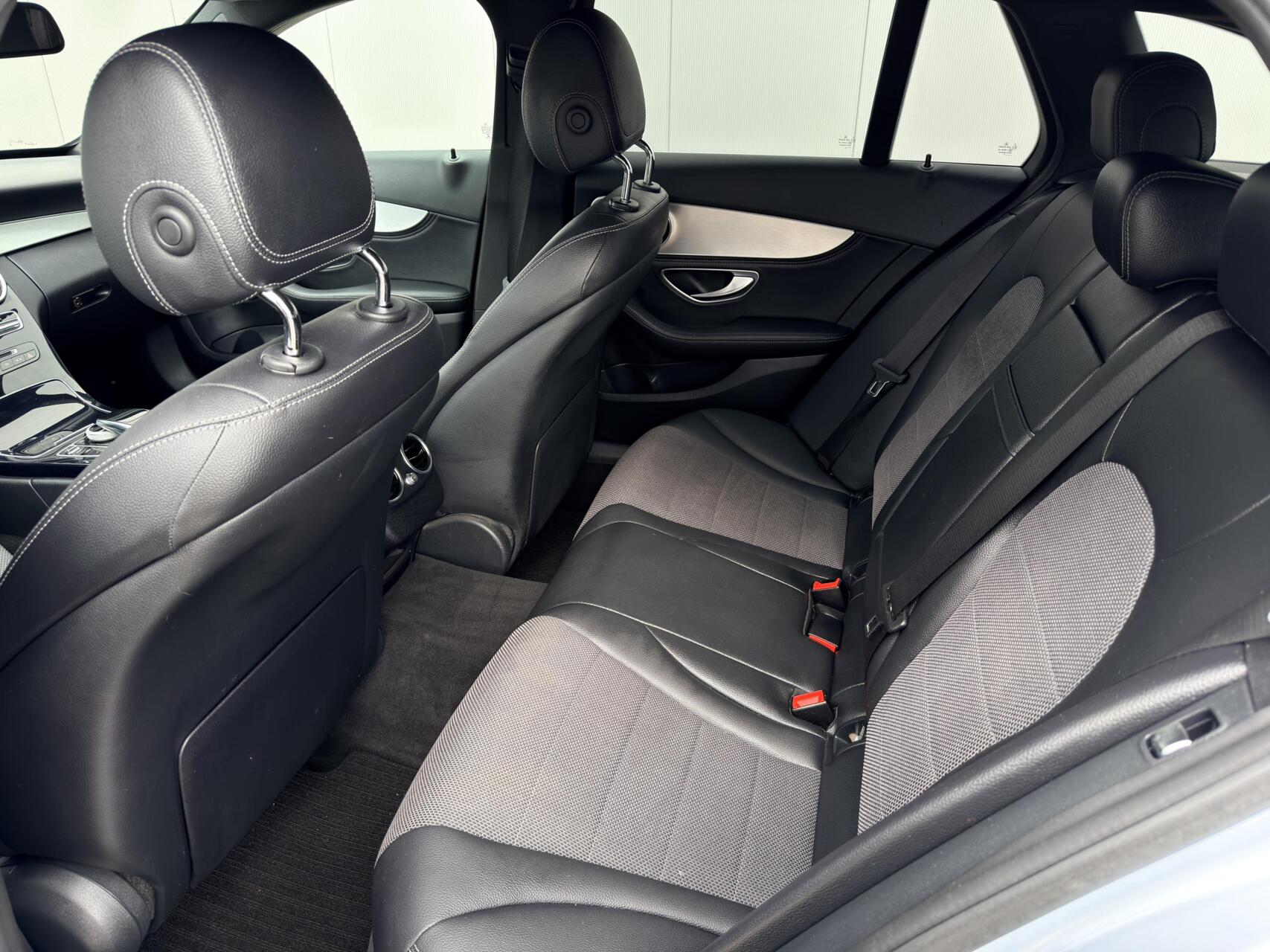 Foto van Mercedes-Benz C 350 E