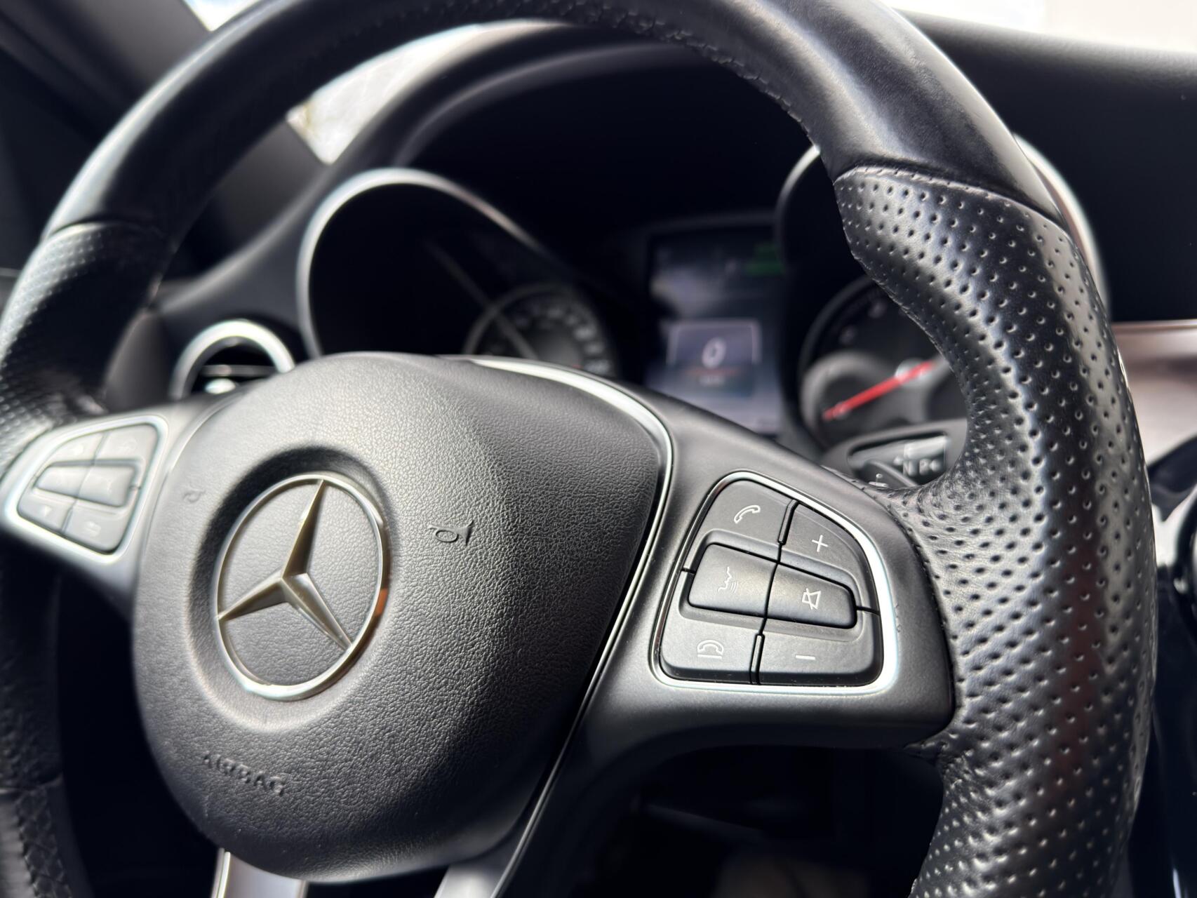 Foto van Mercedes-Benz C 350 E
