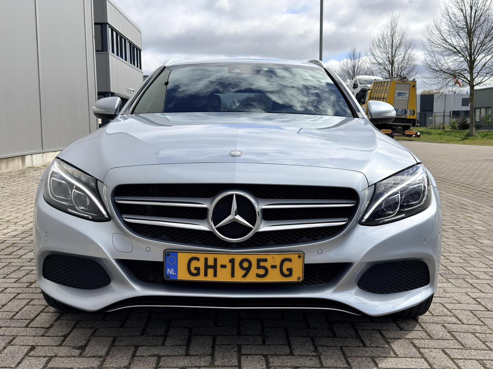 Foto van Mercedes-Benz C 350 E