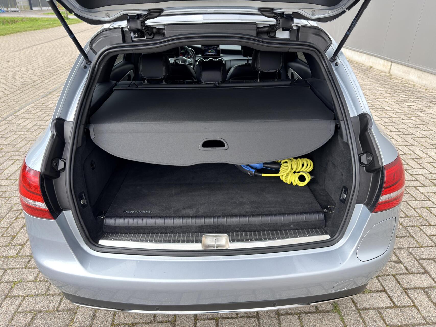 Foto van Mercedes-Benz C 350 E