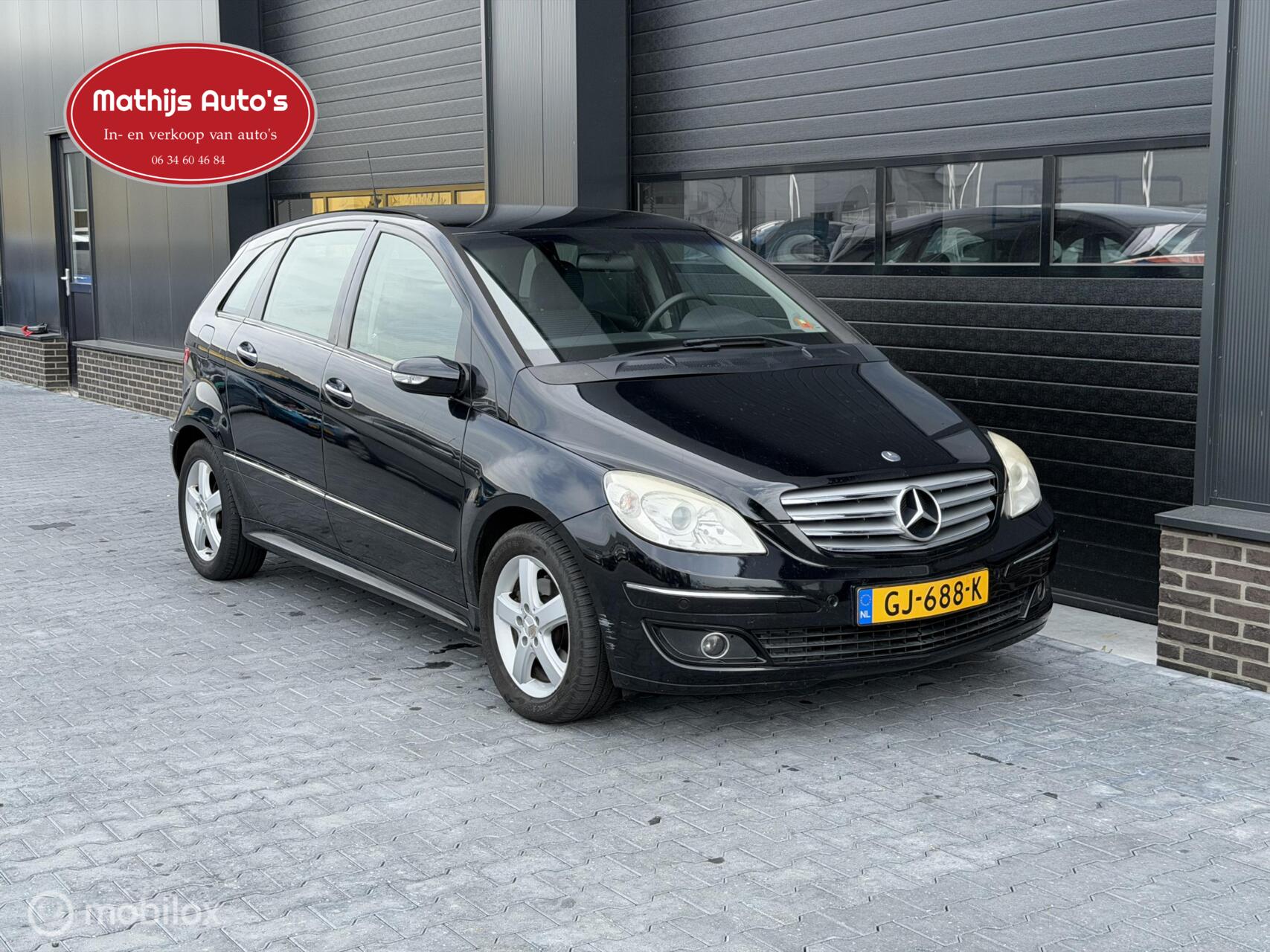 Foto van Mercedes-Benz B 200