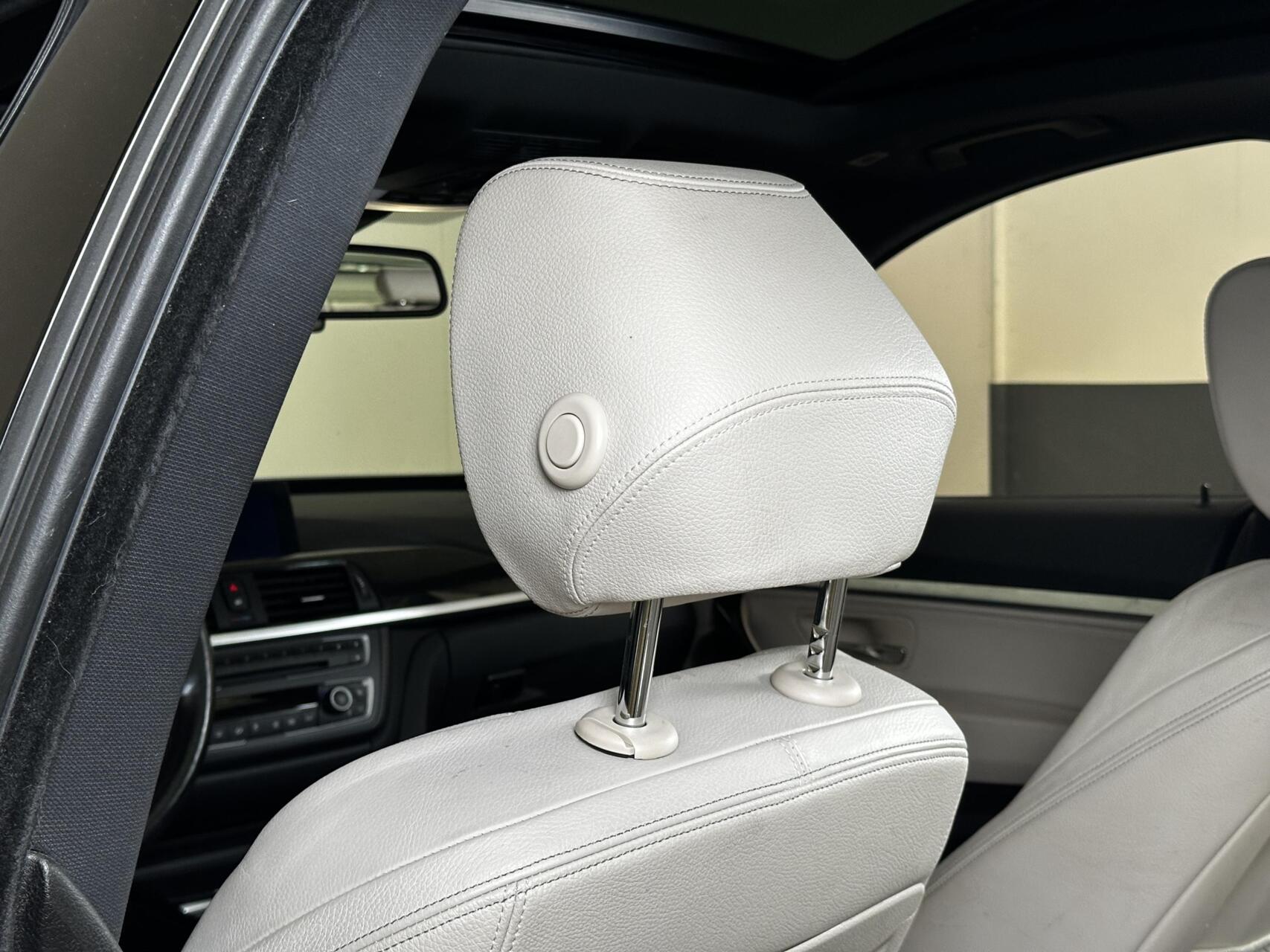 Foto van BMW 328i