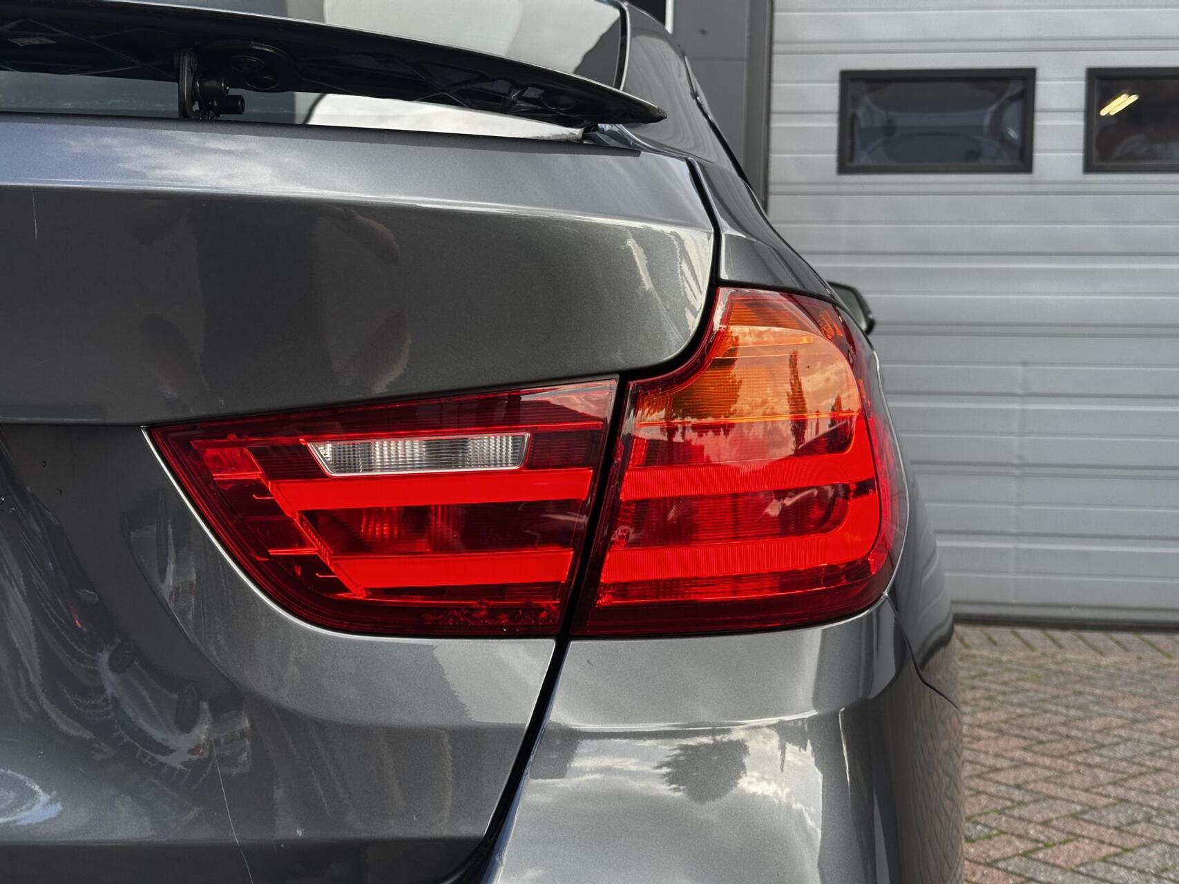Foto van BMW 328i