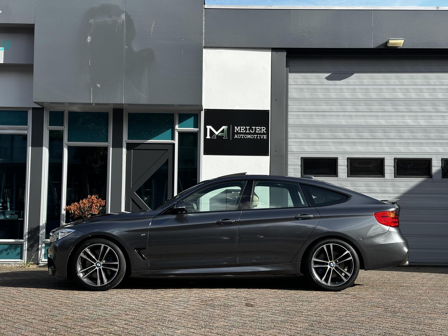 Foto van BMW 328i