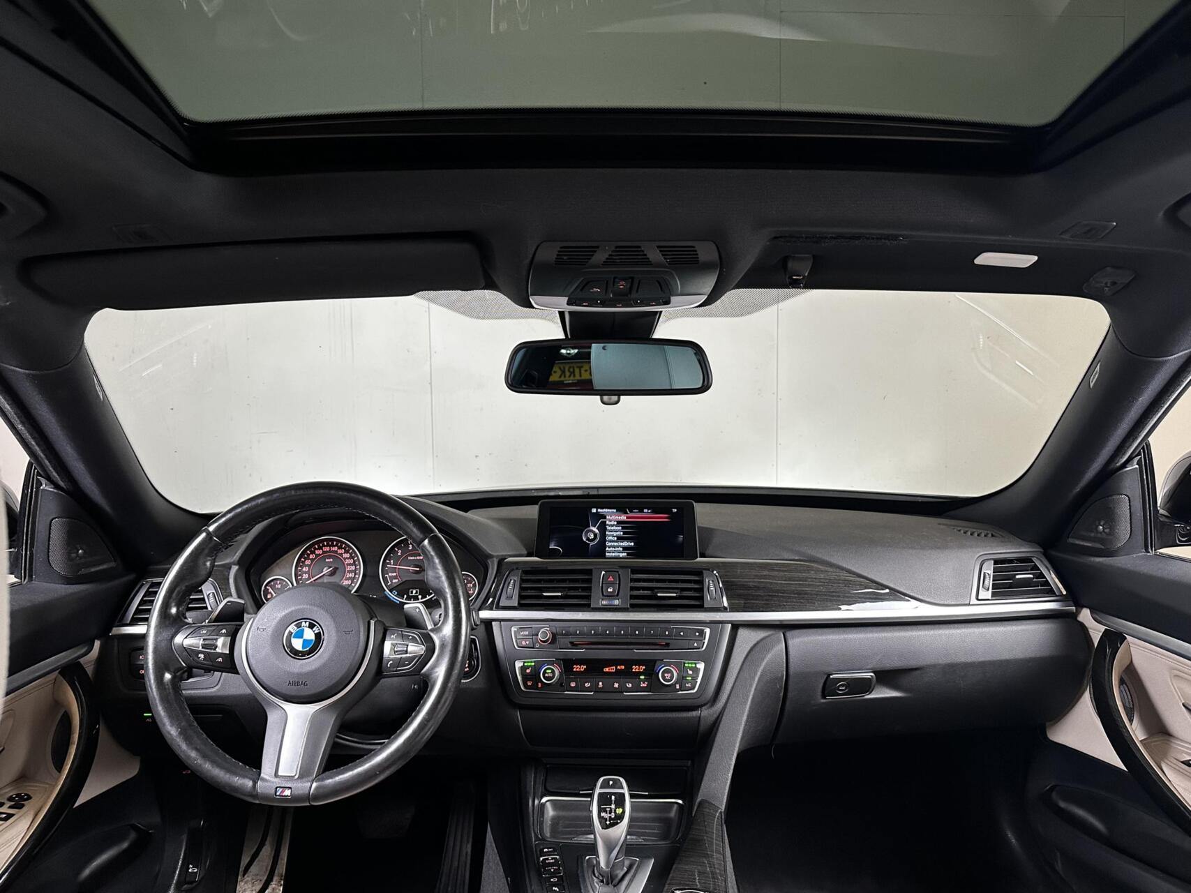Foto van BMW 328i