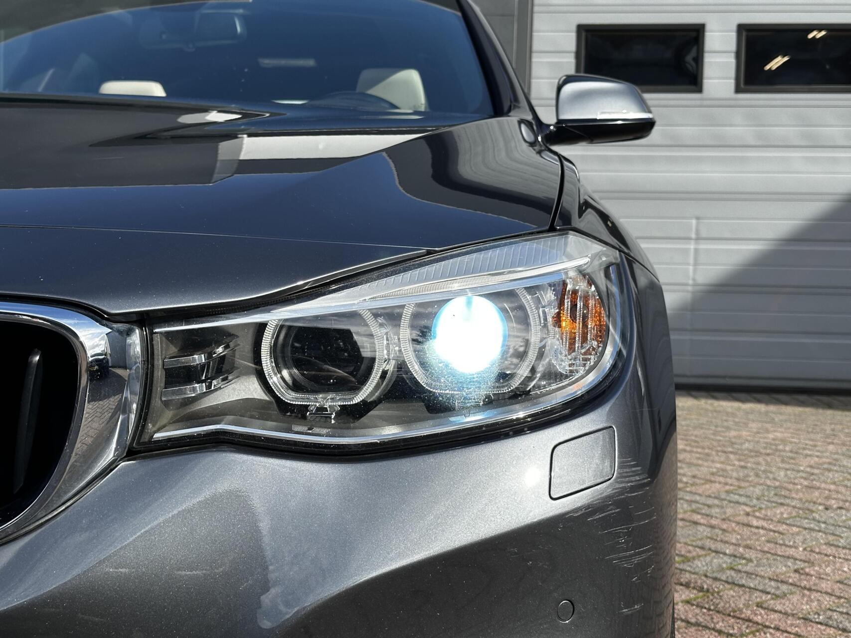 Foto van BMW 328i